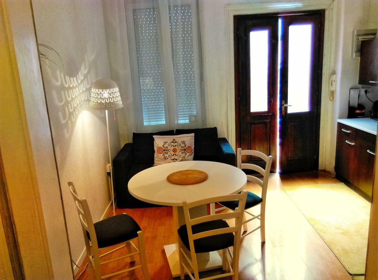 Chincha Apartment Пула Екстериор снимка